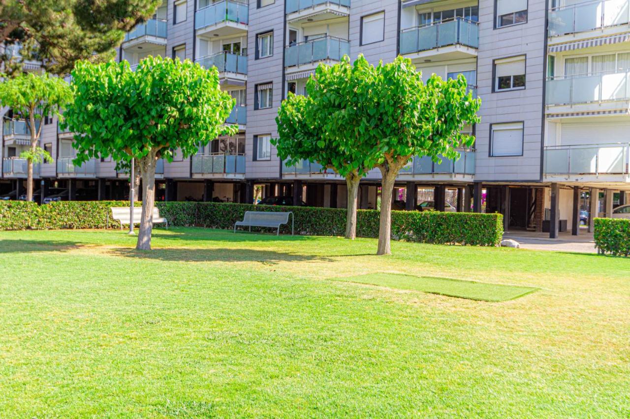 Residencial Costamar Next Bcn, 50M Beach With Swimming Pool Cabrera de Mar Extérieur photo